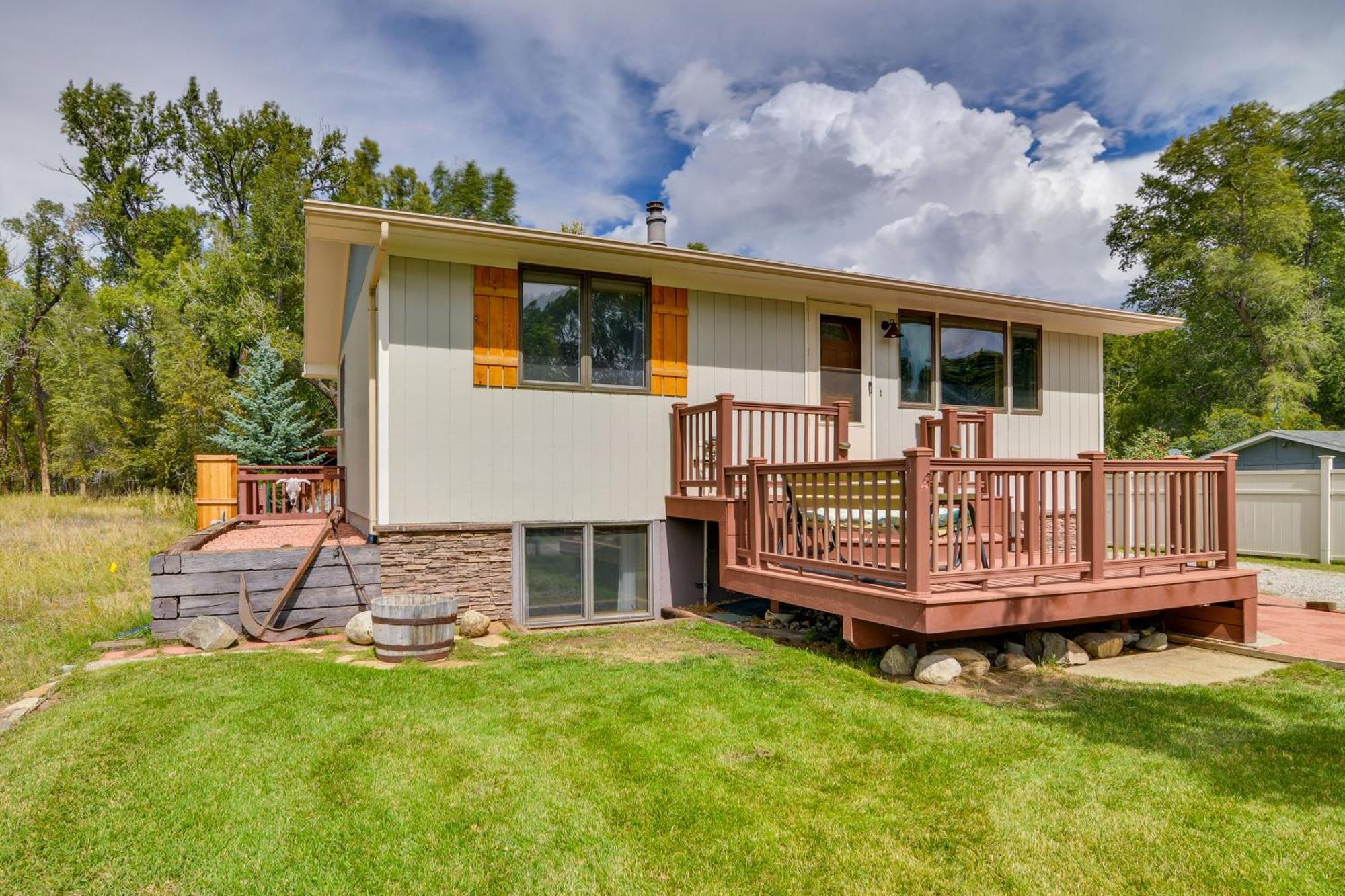 Ranch-Style Retreat In Downtown Buena Vista! Villa Luaran gambar