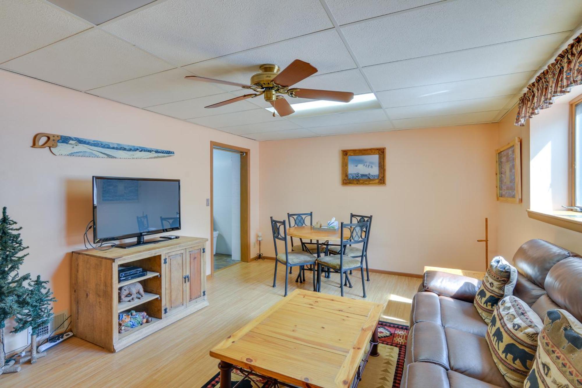 Ranch-Style Retreat In Downtown Buena Vista! Villa Luaran gambar