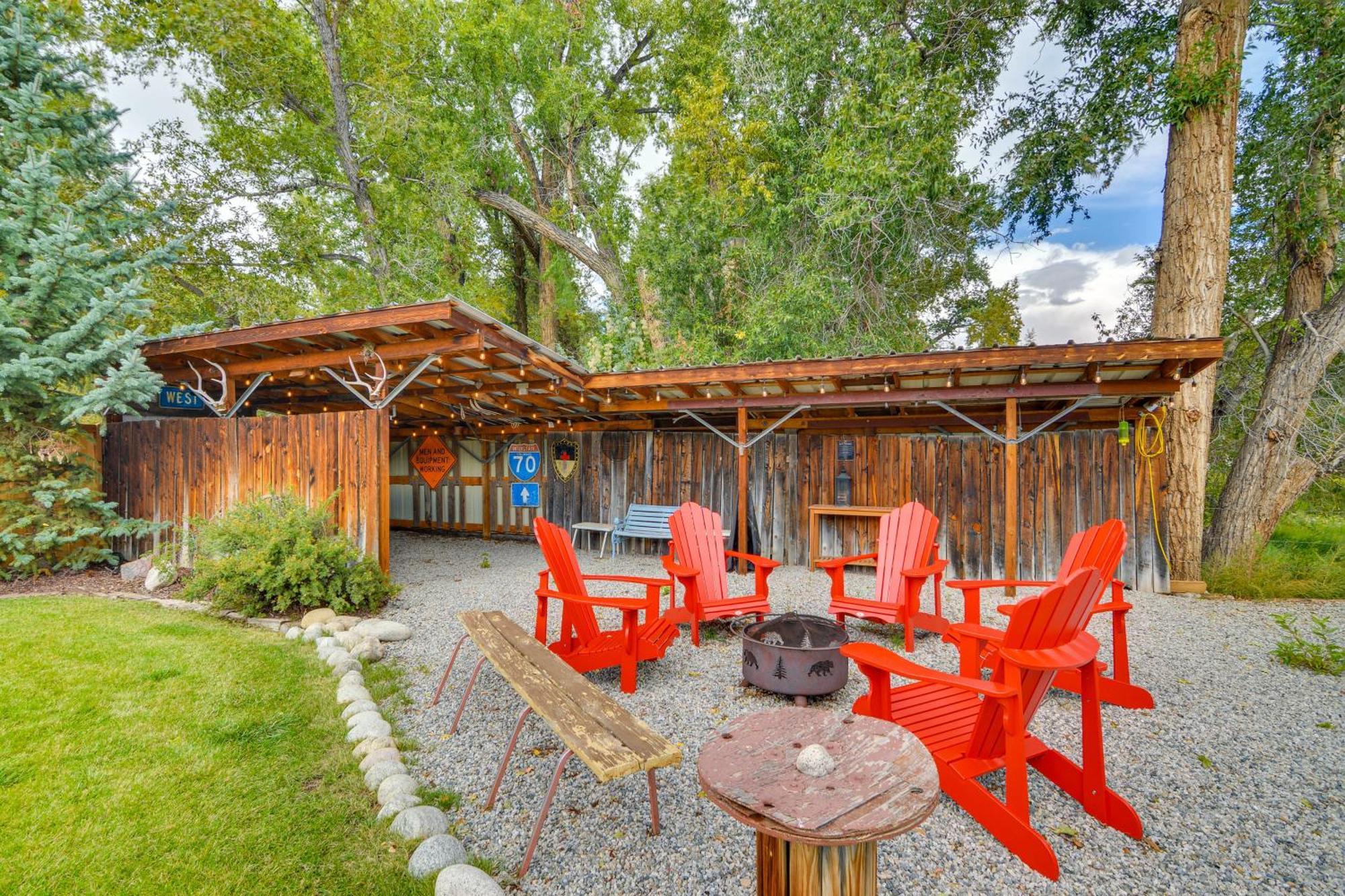 Ranch-Style Retreat In Downtown Buena Vista! Villa Luaran gambar